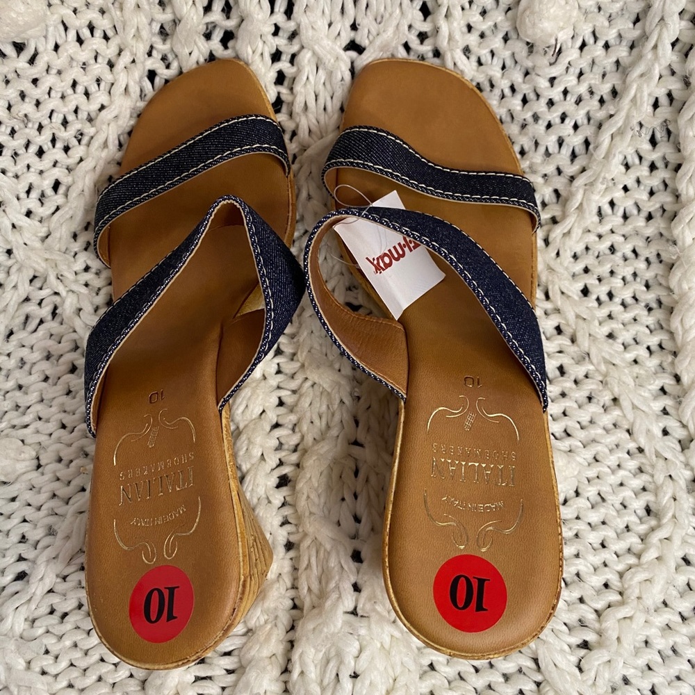 Italian Shoemakers Blue Jean Sandals size 10